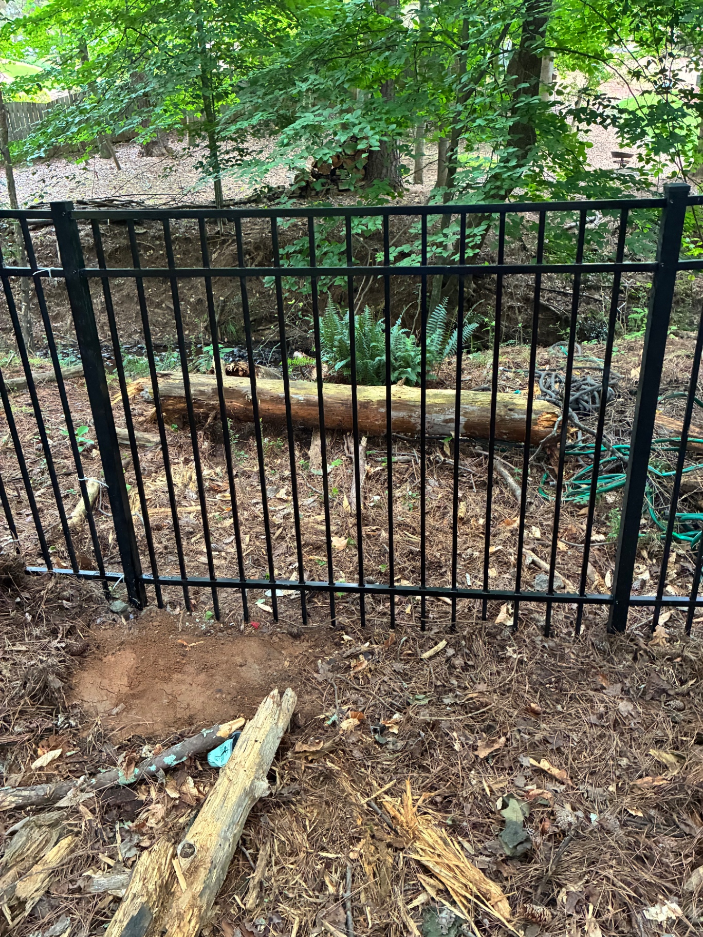 Aluminum fence